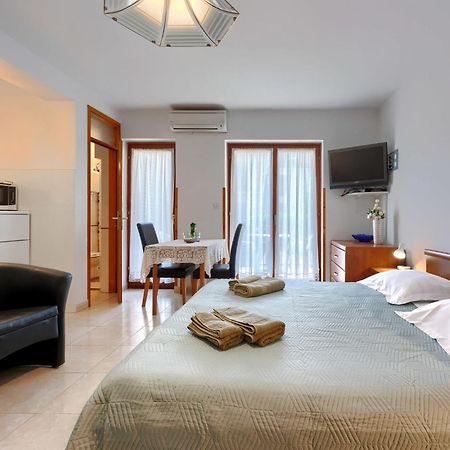 Apartment Alba - Roj157 By Interhome Rovinj Extérieur photo
